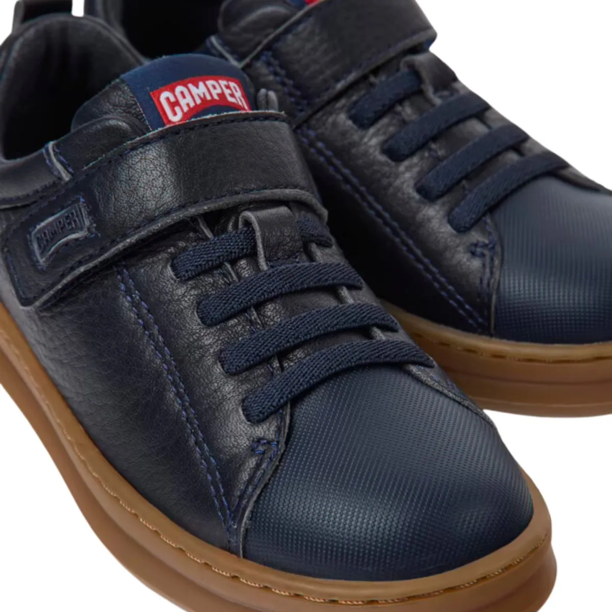 Runner Navy de Camper Boy