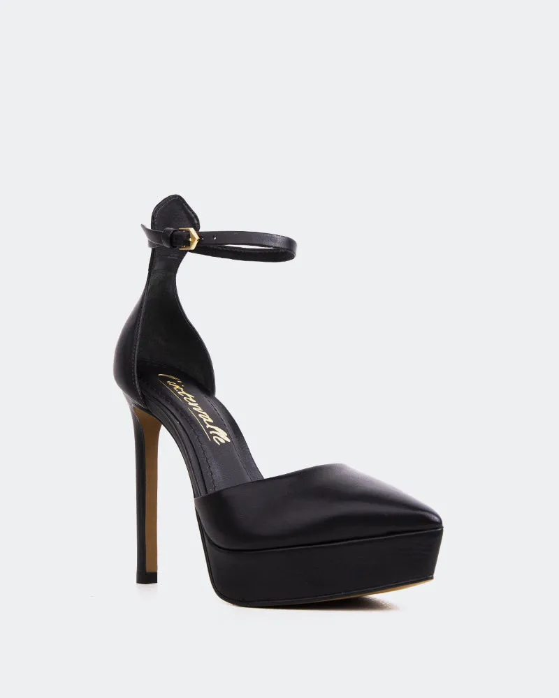 Cuir noir envoûtant