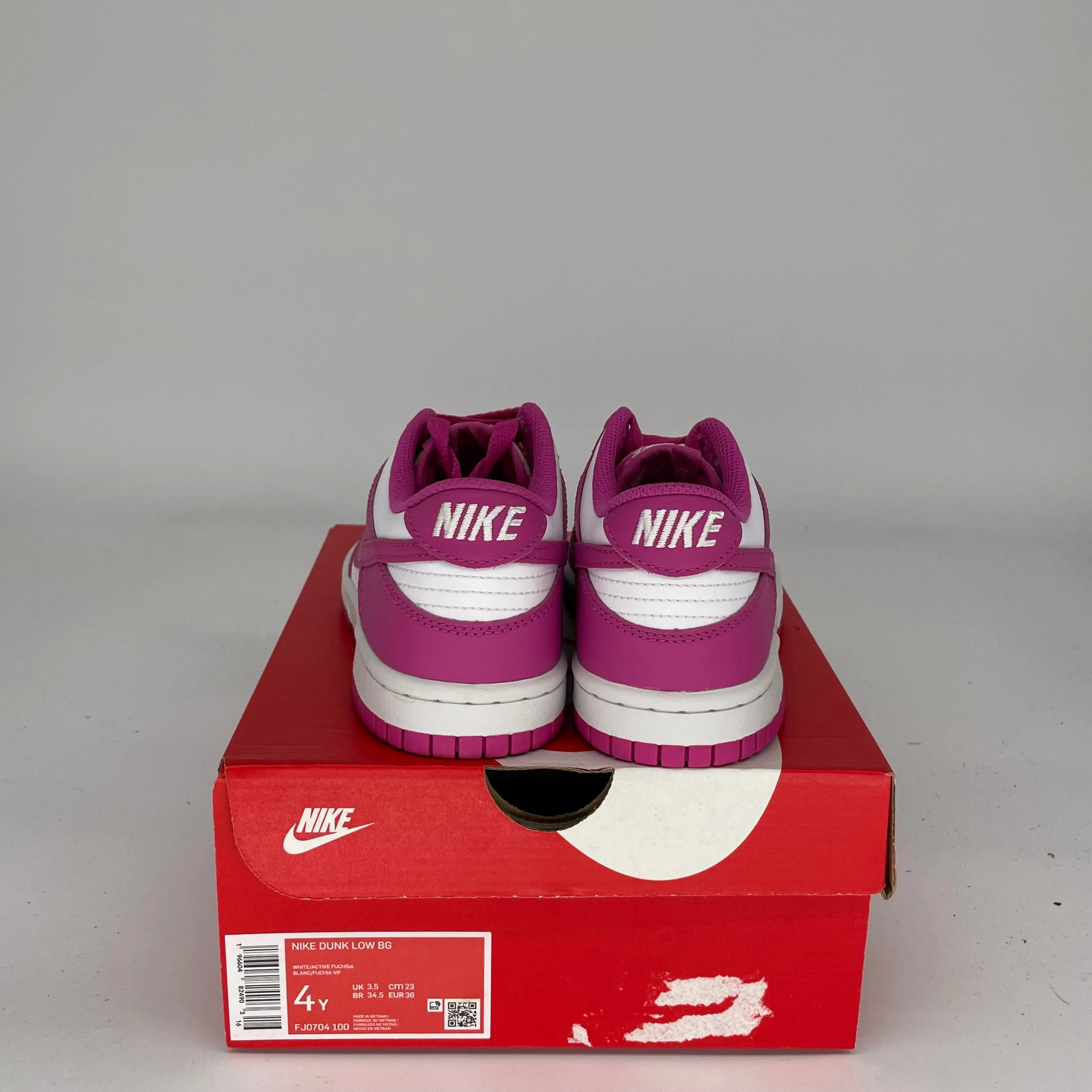 NIKE DUNK LOW ACTIVE FUCHSIA TAILLE 4Y FJ0704-100