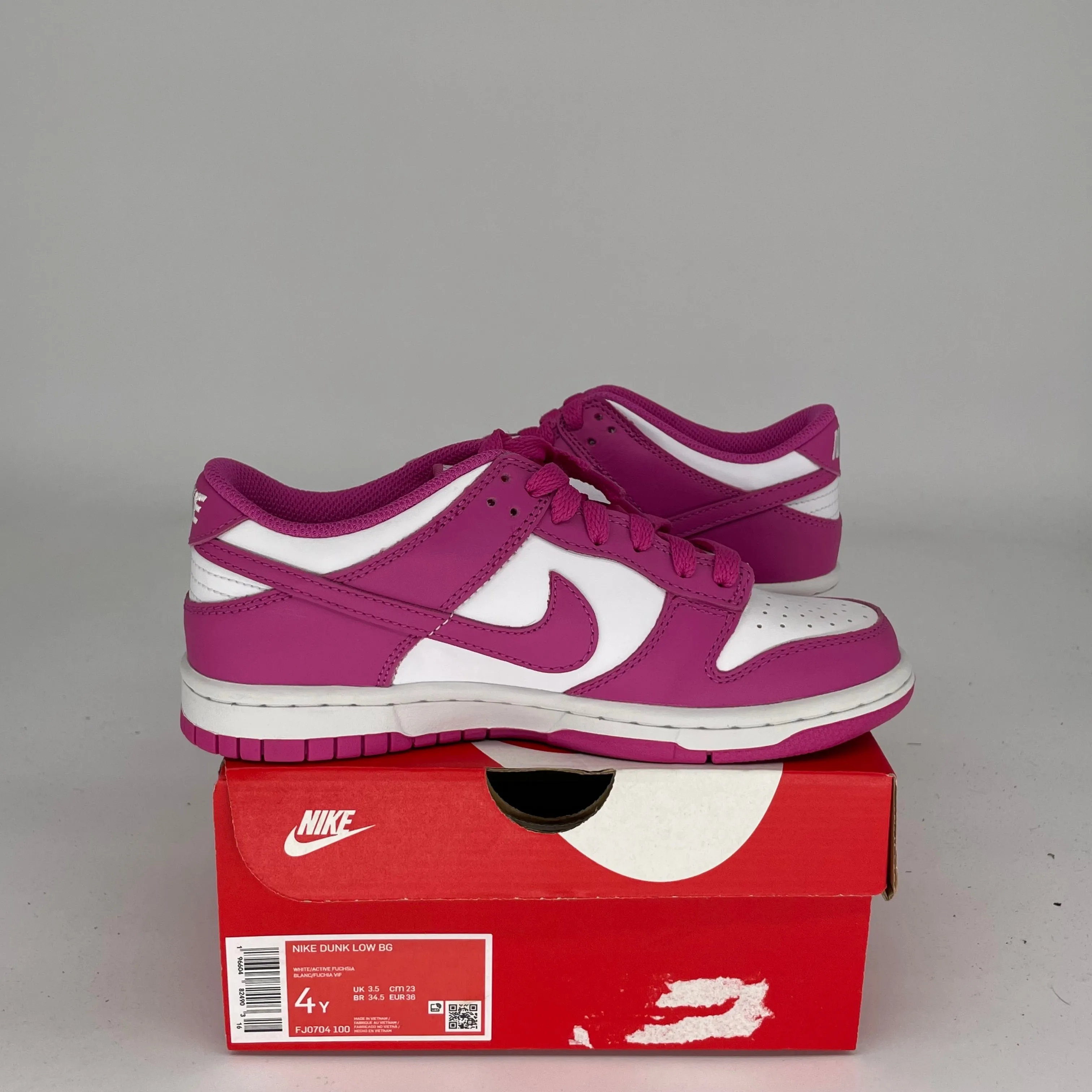 NIKE DUNK LOW ACTIVE FUCHSIA TAILLE 4Y FJ0704-100