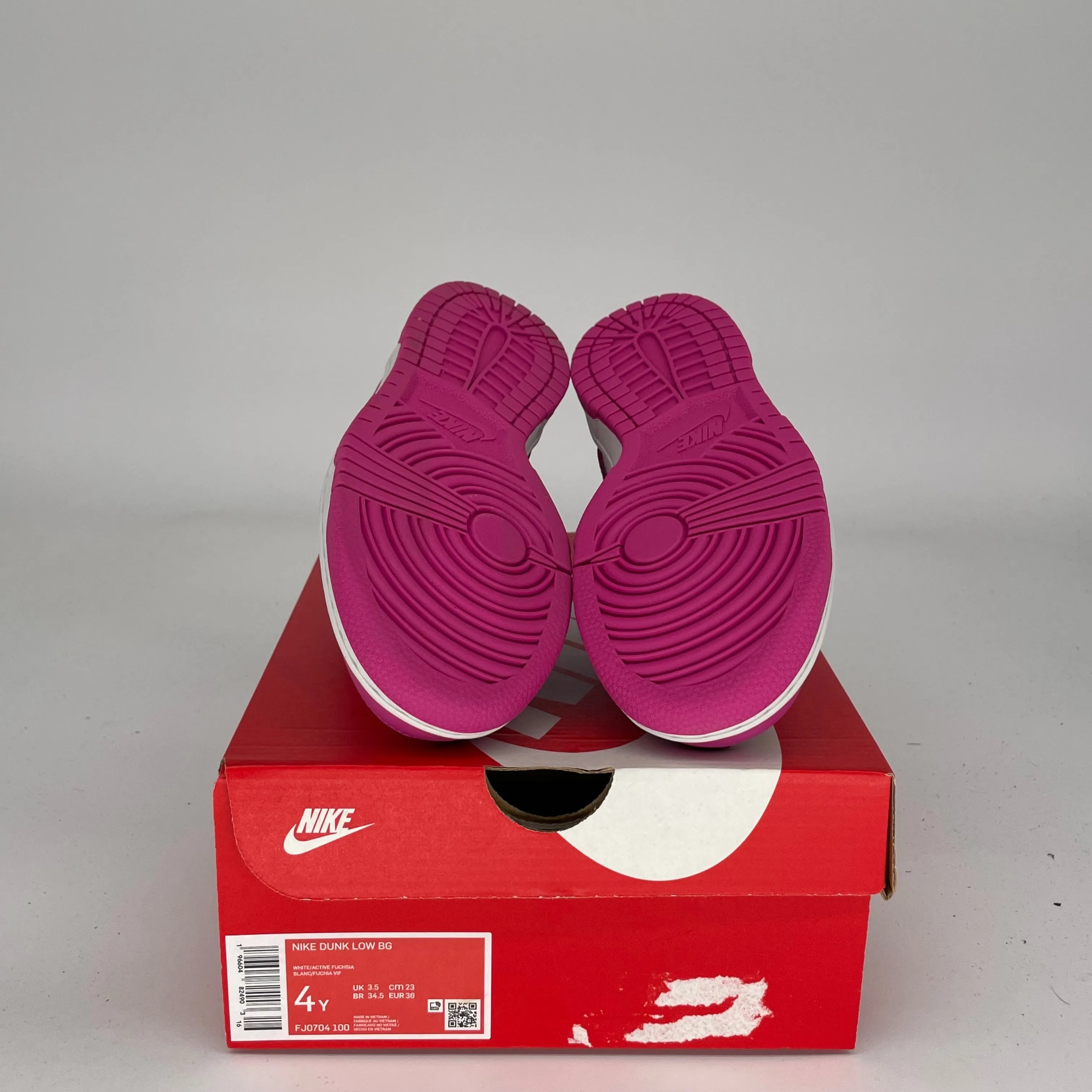 NIKE DUNK LOW ACTIVE FUCHSIA TAILLE 4Y FJ0704-100
